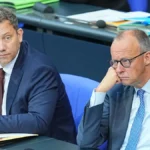 Ilustrasi afd unggul untuk artikel AfD unggul, SPD naik tipis; Merz tetap lesu