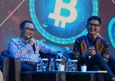 Ilustrasi literasi kripto untuk artikel Industri Genjot Literasi Kripto, Investor Tumbuh 50%