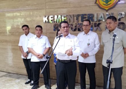 Ilustrasi evaluasi penyedia benih untuk artikel Mentan Perketat Evaluasi Penyedia Benih Program Perkebunan