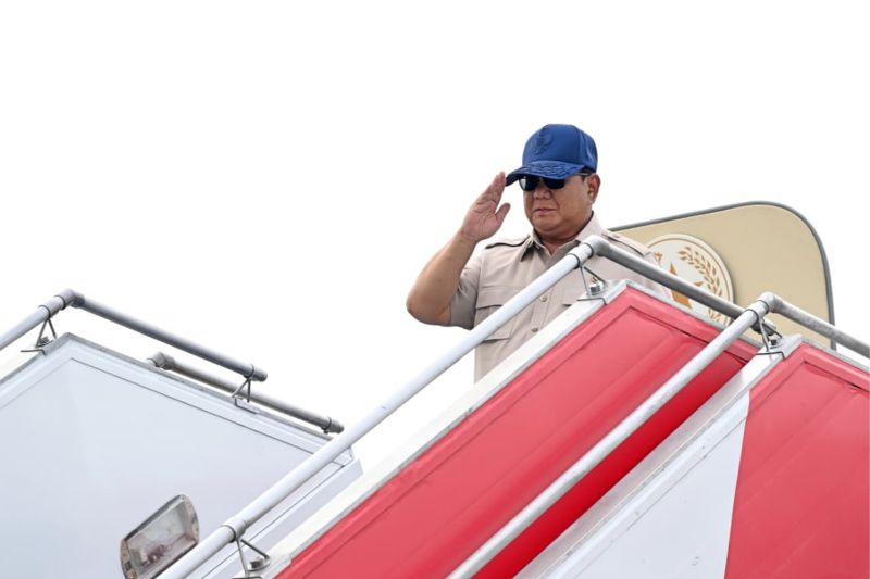 Ilustrasi prabowo ke jatim untuk artikel Prabowo ke jatim: Presiden Prabowo Bertolak ke Jatim untuk…