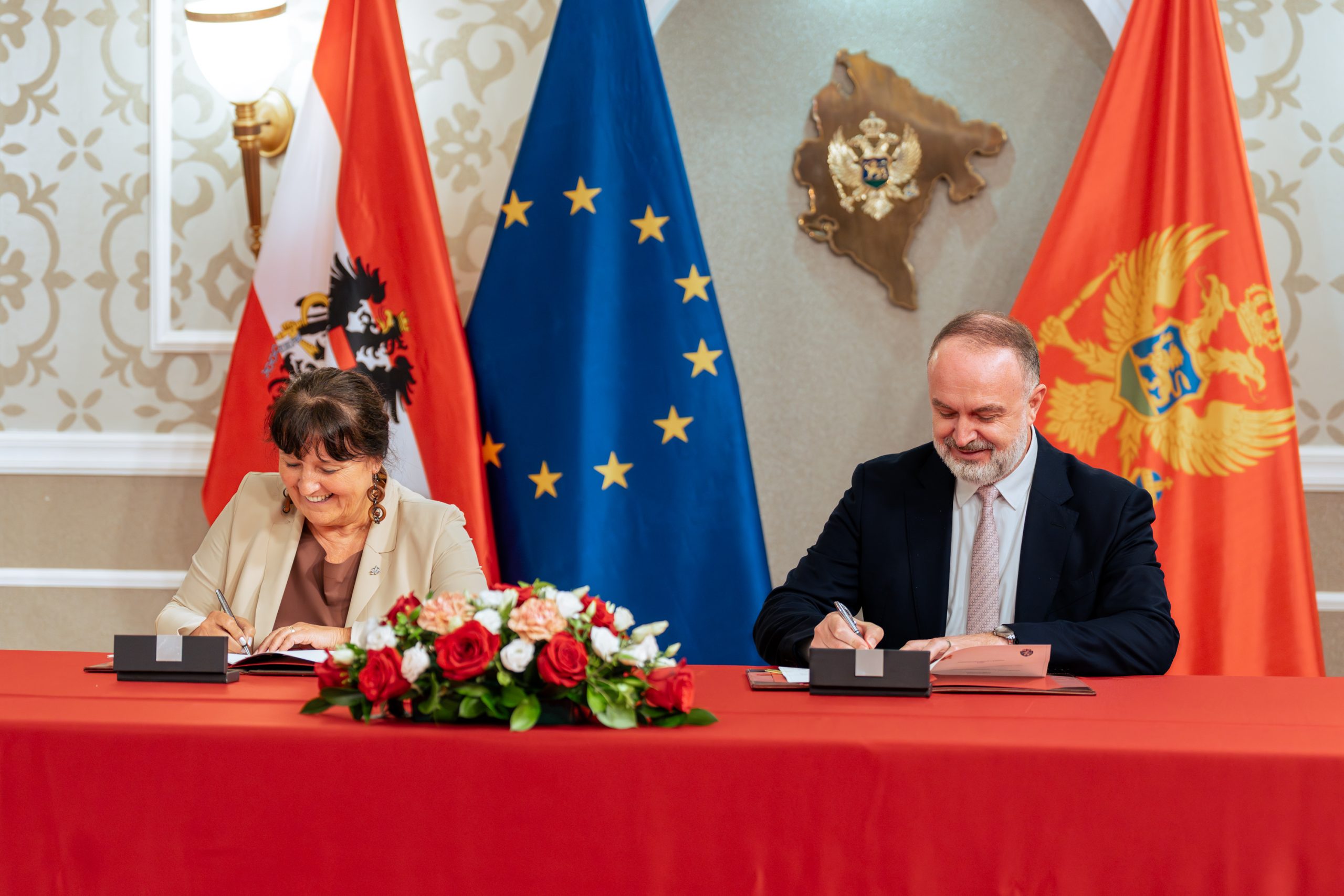 Steiermark dan Montenegro Perkuat Kerja Sama Ilustrasi steiermark dan montenegro untuk artikel Steiermark dan Montenegro Perkuat Kerja Sama