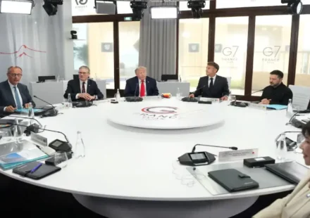 Ilustrasi trump zelensky untuk artikel Trump Zelensky: G7 Optimistis Soal Perdamaian Ukraina