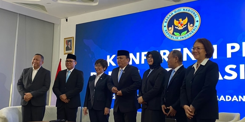Ilustrasi bgn lantik deputi untuk artikel Bgn lantik deputi: BGN Lantik Lima Deputi Baru Termasuk Mantan…
