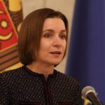 Ilustrasi perdana menteri sementara untuk artikel Μολδαβία: Εουτζένιου Οσμοτσέσκου jadi perdana menteri…