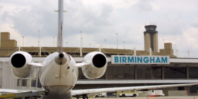 Penerbangan Nonstop Birmingham untuk Fans Alabama Ilustrasi penerbangan nonstop birmingham untuk artikel United Tambah Penerbangan Nonstop Birmingham untuk Lawatan…