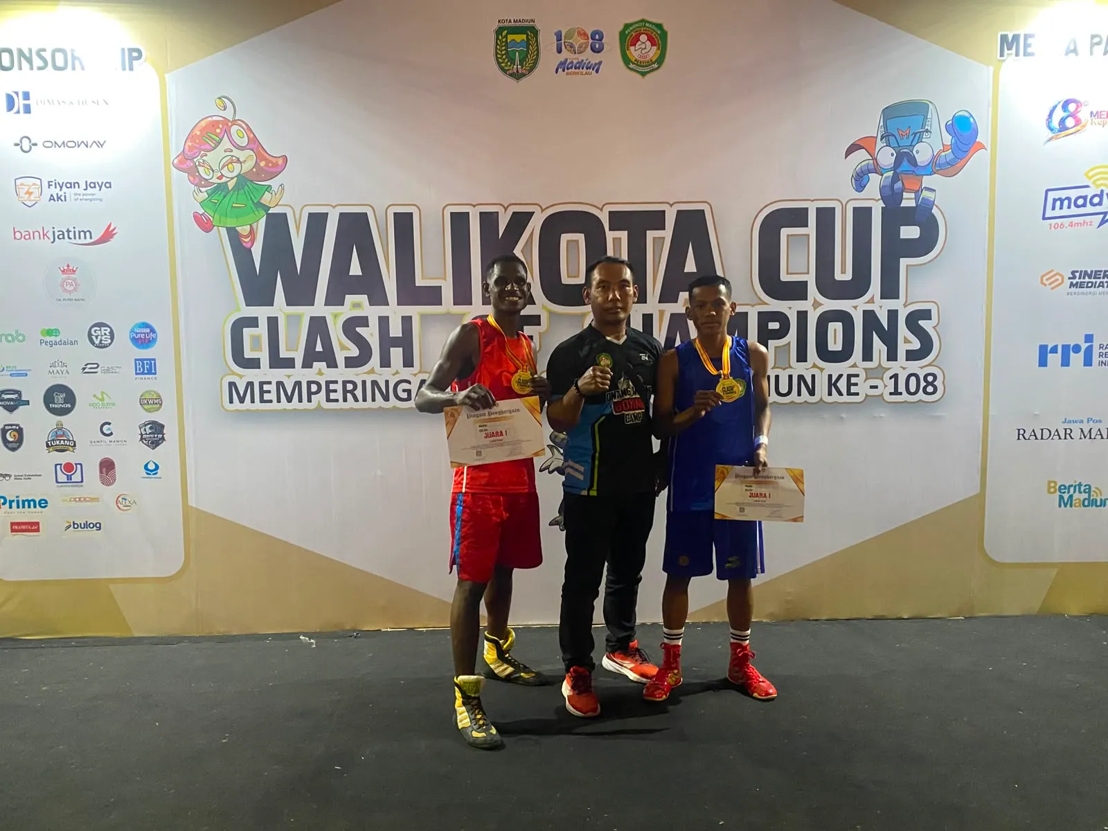 Ilustrasi petinju pertina kediri untuk artikel Petinju PERTINA Kediri Sapu Bersih Emas di Piala Wali Kota Madiun