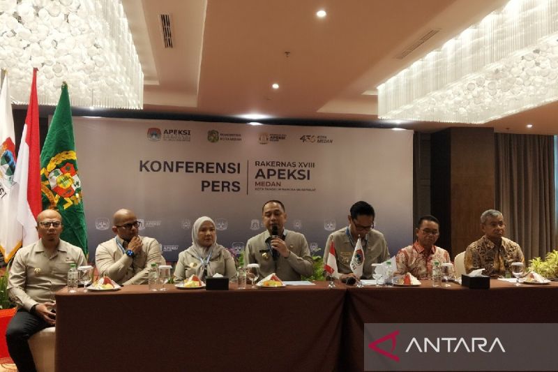 Ilustrasi rakernas apeksi medan untuk artikel Rakernas apeksi medan: Rakernas APEKSI di Medan Hasilkan 10…