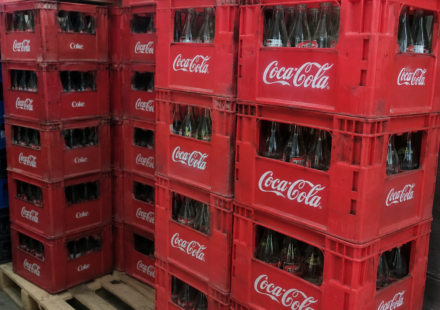 Ilustrasi saham coca-cola untuk artikel Saham Coca-Cola Melonjak Usai Laporan Kuartal II Kuat