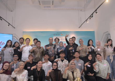 Ilustrasi bootcamp kreator digital untuk artikel Bootcamp Kreator Digital Cetak Pembuat Konten Inspiratif