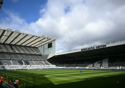Ilustrasi kapasitas st james park untuk artikel Kapasitas st james park: Newcastle Perluas Kapasitas St James'…