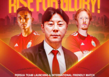 Ilustrasi launching persija untuk artikel Launching Persija: Tim dan Jersi Baru Usung "Rise for Glory"