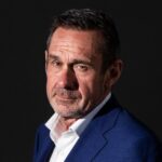Ilustrasi fasisme modern untuk artikel Paul Mason: fasisme modern dan peran negara