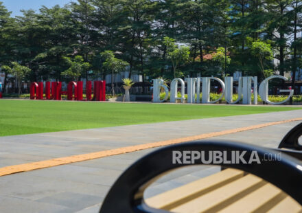 Ilustrasi alun-alun bandung untuk artikel Pesta Rakyat Sambut Pembukaan Alun-alun Bandung 17 Agustus 2026