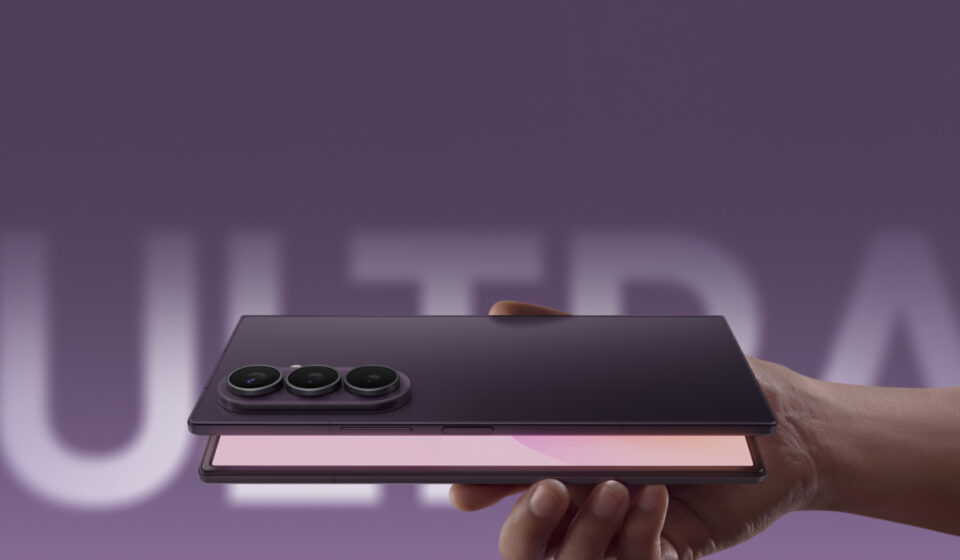 Ilustrasi samsung galazy z fold8 ultra untuk artikel Samsung Galazy Z Fold8 Ultra: Desain Lebih Ramping