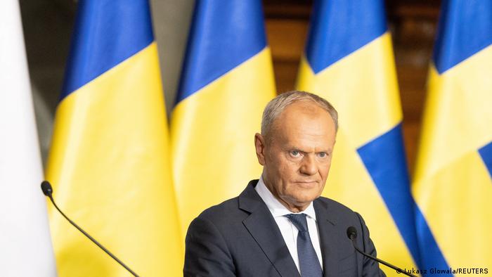 Ilustrasi sentimen anti-ukraina untuk artikel Tusk Kecam Sentimen Anti-Ukraina dan Kekerasan