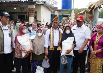 Ilustrasi data penerima bantuan untuk artikel Kepala Bapanas Pastikan Data Penerima Bantuan Tepat Sasaran