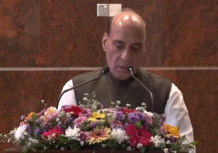 Ilustrasi kebebasan navigasi untuk artikel Kebebasan Navigasi Jadi Prioritas, kata Rajnath Singh