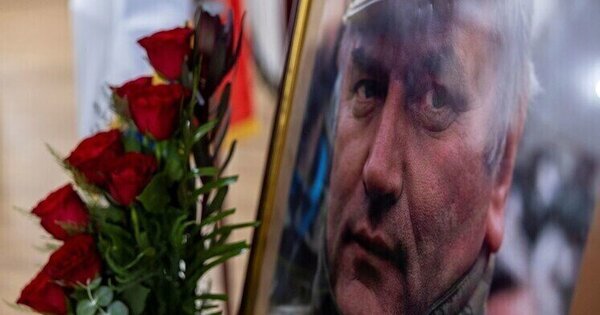 Ilustrasi pemakaman ratko mladic untuk artikel Pemakaman Ratko Mladic di Serbia Tanpa Kehormatan Negara